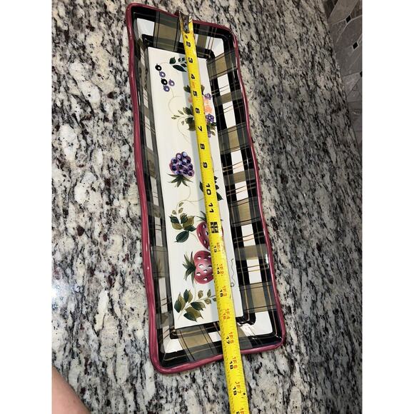 Oneida Strawberry Plaid Rectangle Serving Plate 18 x 7 Charcuterie Dessert Bread - Picture 7 of 8